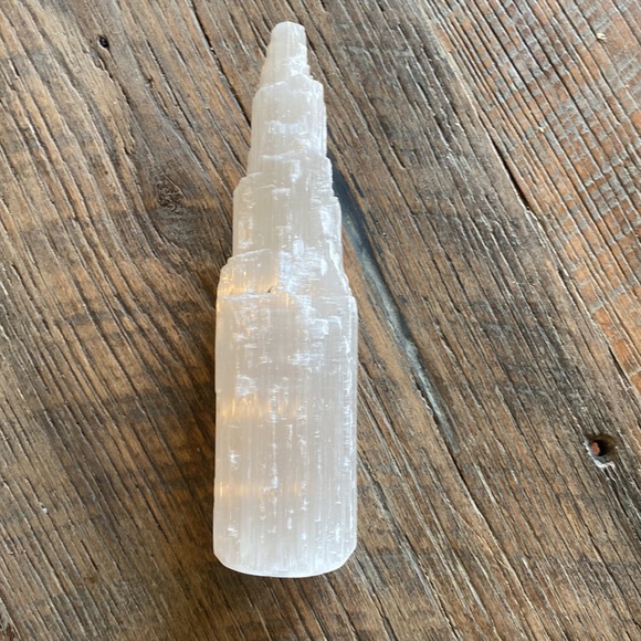 Selenite - Picture 3 of 4